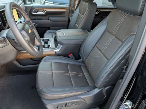 New 2026 Chevrolet Silverado 2500 High Country w/ Technology Package AWD/4WD image 10
