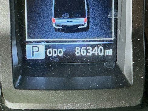 Used 2021 Toyota Tacoma TRD Off-Road w/ Technology Package image 32