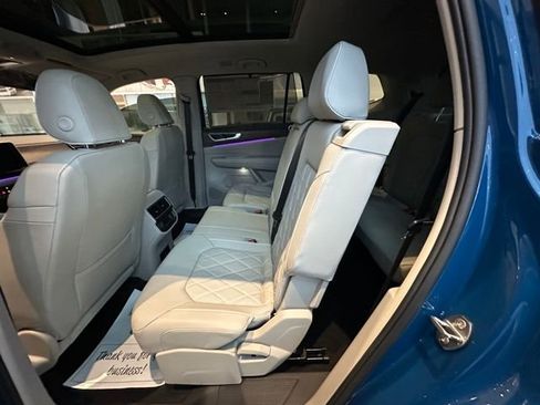New 2026 Volkswagen Atlas SEL Premium R-Line image 30