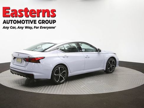 Used 2025 Nissan Altima 2.5 SR w/ SR Premium Package FWD image 42