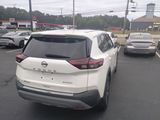 Used 2021 Nissan Rogue SV image 3