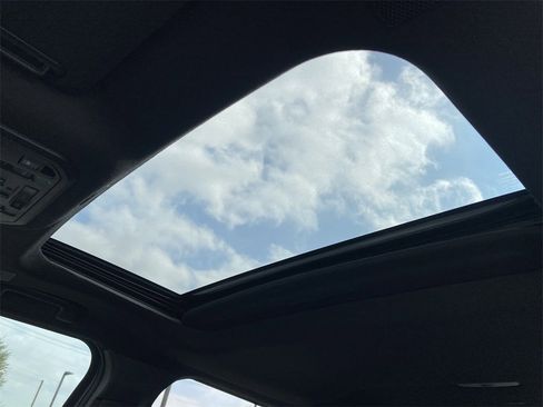 New 2025 Toyota 4Runner TRD Off-Road Premium image 12