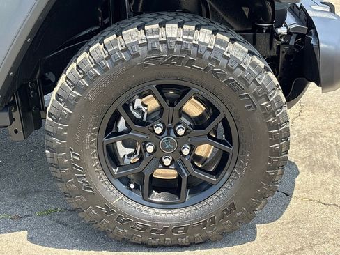 Used 2025 Jeep Wrangler Unlimited Sport S 4xe AWD/4WD image 33