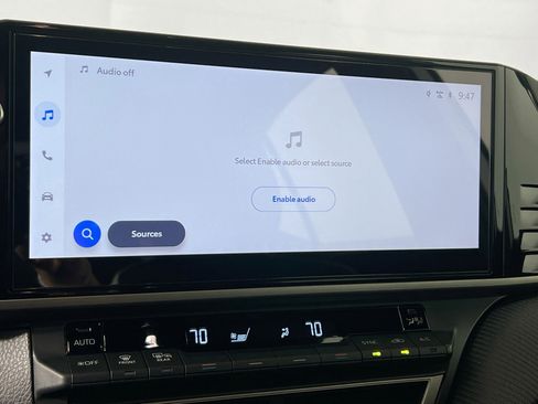 Used 2026 Toyota Camry SE w/ Multimedia Upgrade Package FWD image 28