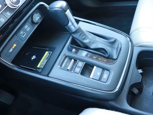 Used 2023 Honda CR-V EX-L image 17