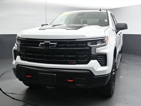 Used 2023 Chevrolet Silverado 1500 LT Trail Boss w/ Protection Package AWD/4WD image 5
