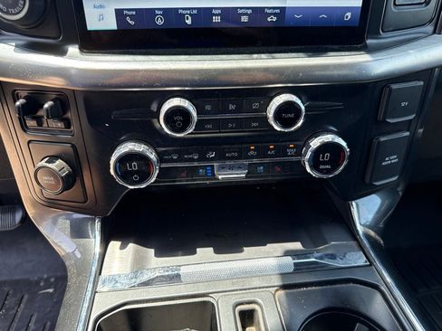 Used 2021 Ford F150 Lariat RWD image 24