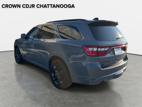 Used 2025 Dodge Durango GT image 3