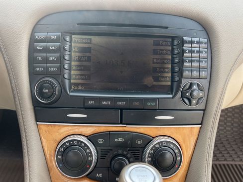 Used 2007 Mercedes-Benz SL 550 w/ Premium Pkg I image 18