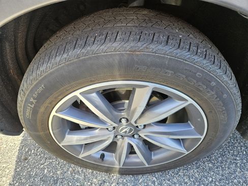 Certified 2022 Acura RDX AWD w/ Technology Package image 4