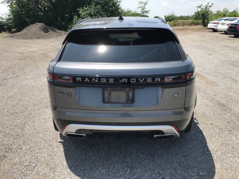 Used 2018 Land Rover Range Rover Velar R-Dynamic SE image 4