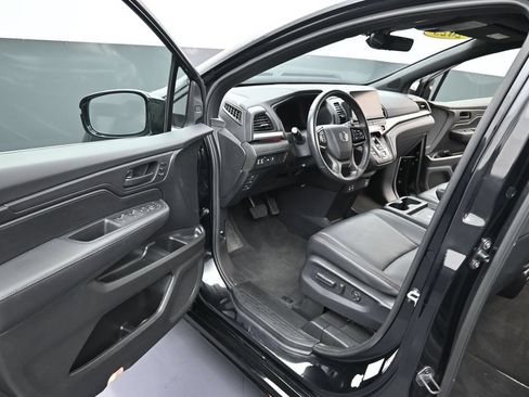 Used 2025 Honda Odyssey Sport-L image 12