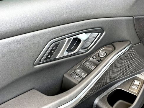 New 2026 BMW 330i Sedan w/ M Sport Package image 11