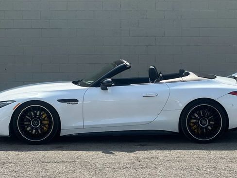 Used 2022 Mercedes-Benz SL 63 AMG 4MATIC image 27