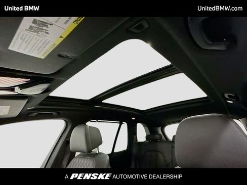 Used 2024 BMW X5 M60i image 12