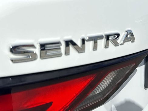 Used 2024 Nissan Sentra SV image 8