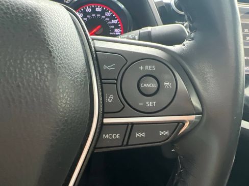 Used 2020 Toyota Camry XSE FWD image 26