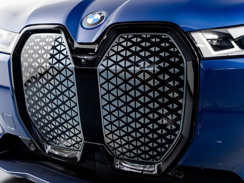 Used 2024 BMW iX M60 image 29