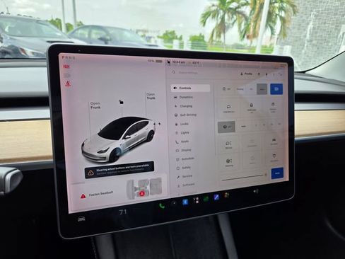 Used 2021 Tesla Model 3 Standard Range Plus RWD image 28