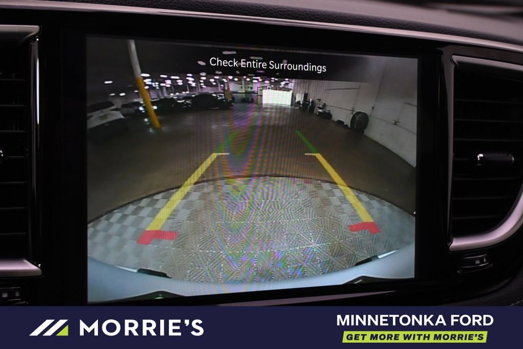 Used 2026 Chrysler Pacifica Select w/ S Appearance Package FWD image 30