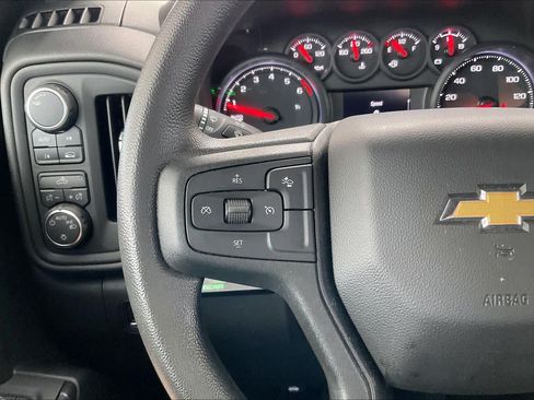Used 2026 Chevrolet Silverado 1500 Custom AWD/4WD image 45