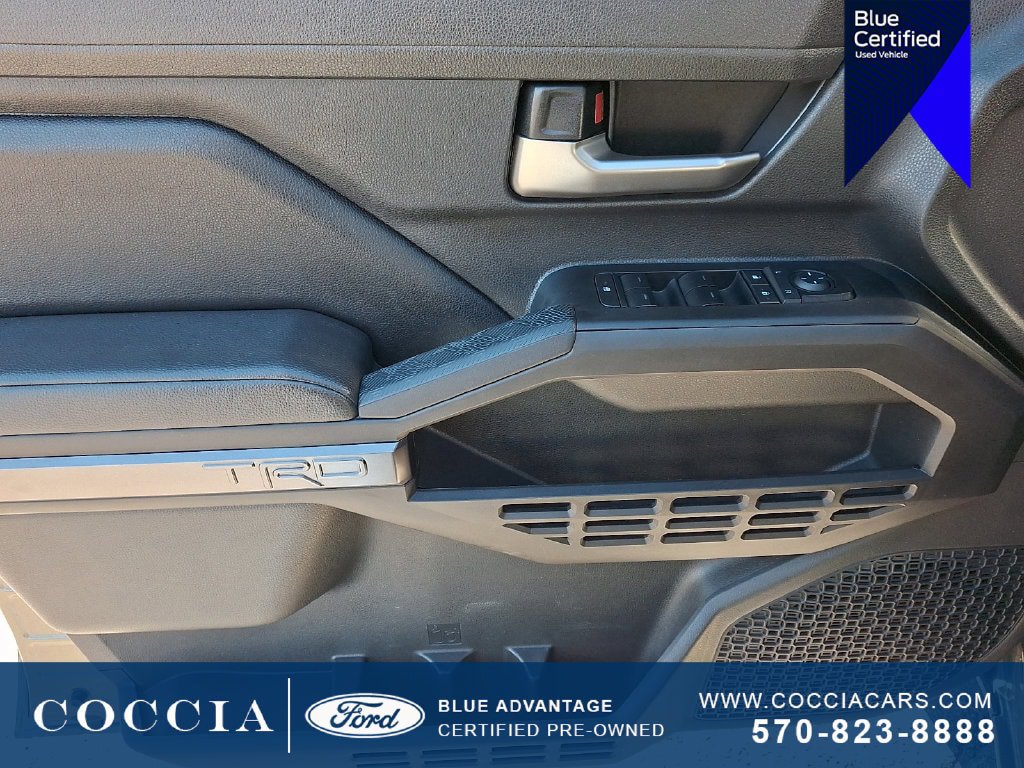 Used 2024 Toyota Tacoma TRD Sport AWD/4WD image 12