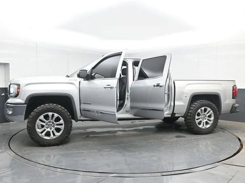 Used 2018 GMC Sierra 1500 SLT w/ SLT Premium Package AWD/4WD image 50