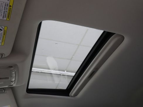 Used 2019 Nissan Armada SL w/ Premium Package image 23