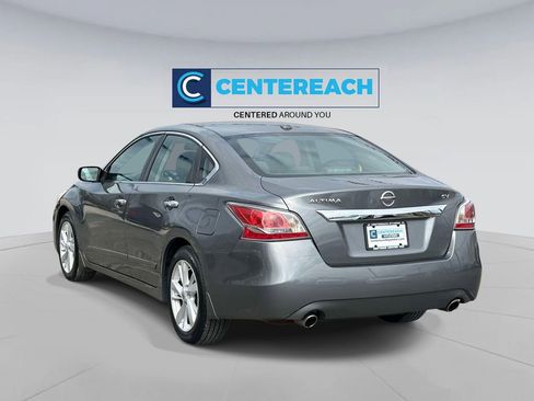 Used 2015 Nissan Altima 2.5 SV image 5