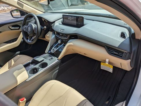 New 2025 Acura TLX w/ Technology Package image 32