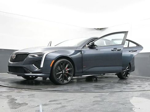New 2025 Cadillac CT4 V w/ Super Cruise Package image 65