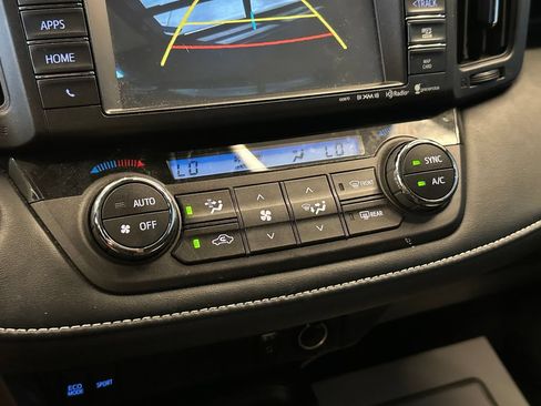 Used 2018 Toyota RAV4 Adventure AWD/4WD image 15