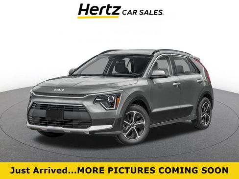Used 2026 Kia Niro LX FWD image 1