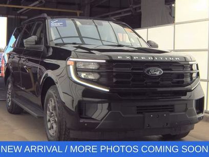 Used 2025 Ford Expedition Active