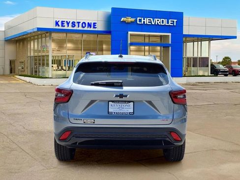 New 2026 Chevrolet Trax RS w/ Sunroof Package image 6