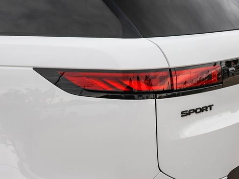Certified 2023 Land Rover Range Rover Sport SE AWD/4WD image 11