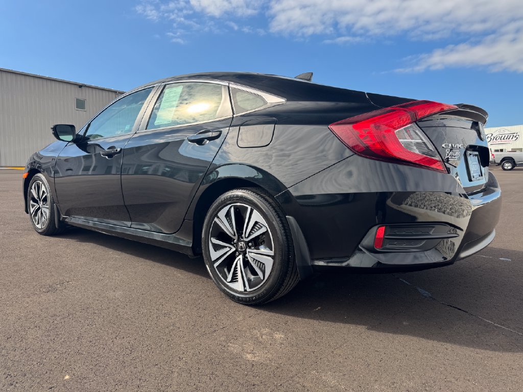 Used 2017 Honda Civic EX-L image 7