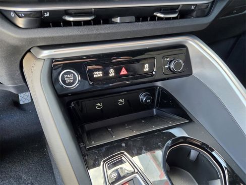 New 2025 Audi Q5 Premium Plus image 23