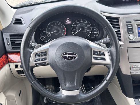 Used 2012 Subaru Legacy 2.5i Limited AWD/4WD image 4