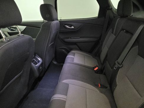 Used 2025 Chevrolet Blazer LT AWD/4WD image 18