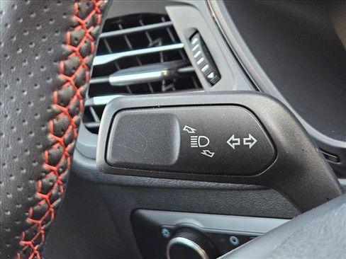 Used 2025 Ford Escape ST-Line FWD image 20