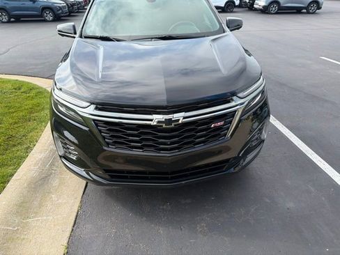 Used 2023 Chevrolet Equinox RS AWD/4WD image 8