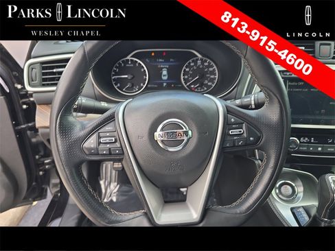Used 2017 Nissan Maxima Platinum image 27