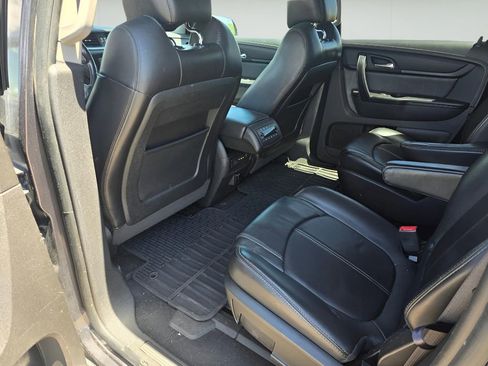 Used 2014 Chevrolet Traverse LT AWD/4WD image 12