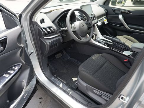New 2026 Mitsubishi Eclipse Cross LE AWD/4WD image 13