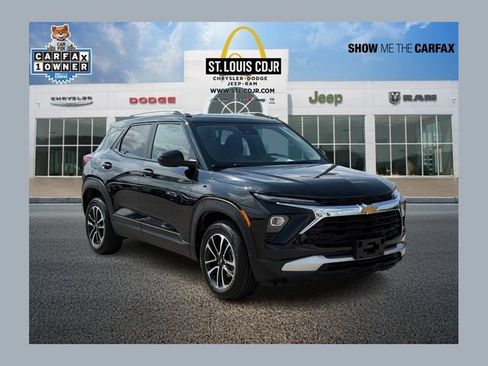 Used 2025 Chevrolet TrailBlazer LT AWD/4WD image 1