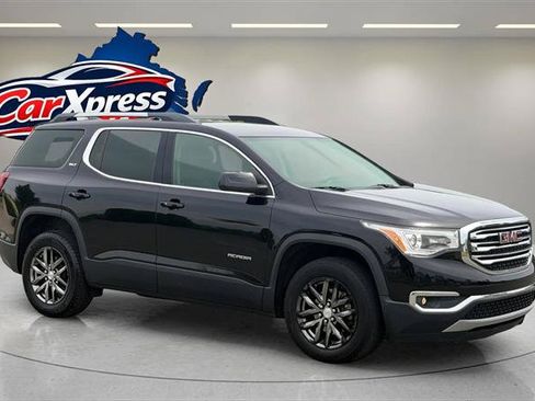 Used 2017 GMC Acadia SLT w/ LPO, Floor Liner Package AWD/4WD image 6