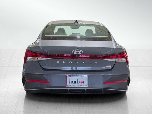New 2026 Hyundai Elantra Blue image 6