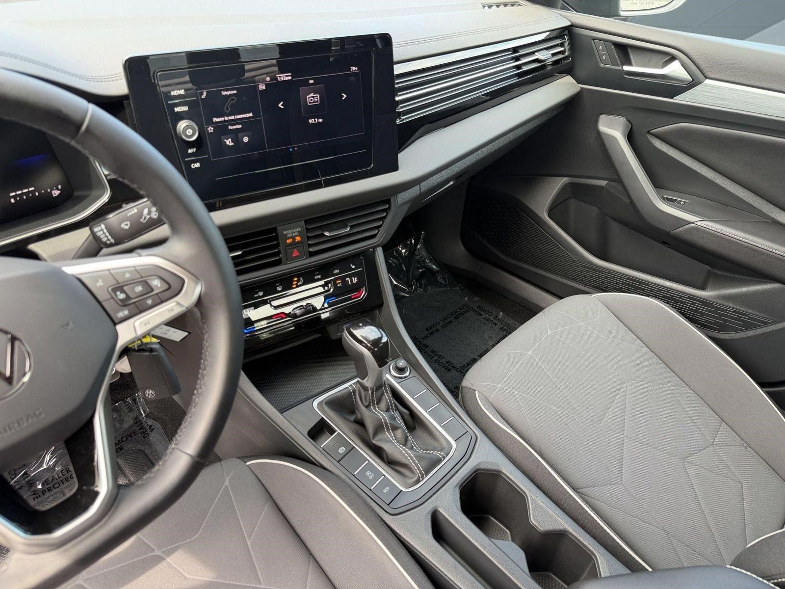 Used 2025 Volkswagen Jetta Sport FWD image 26