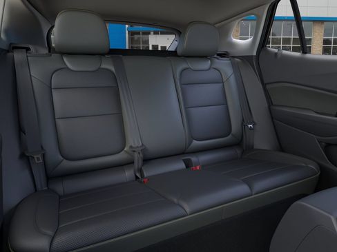 New 2026 Chevrolet Trax ACTIV FWD image 17